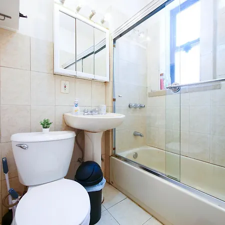 Charming 1Br Apartment Near Nyc Ideal For Urban Explorers Jersey City Exterior photo