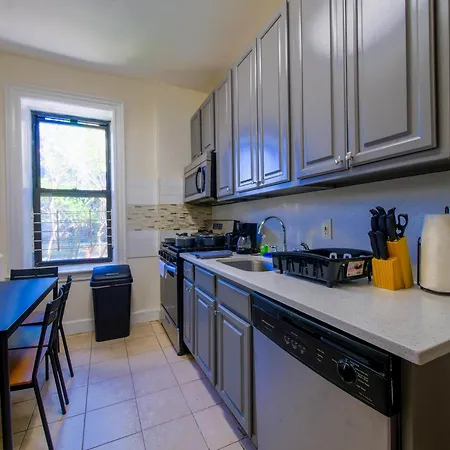Charming 1Br Apartment Near Nyc Ideal For Urban Explorers Jersey City Exterior photo